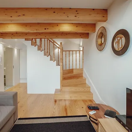 Downtown Clerigos Duplex With River View By Vacationy Porto Exterior photo