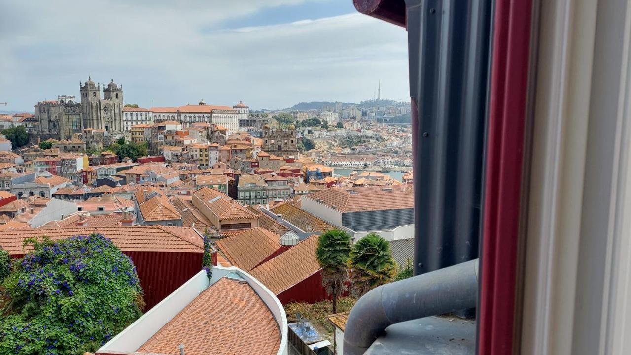 Apartment Downtown Clerigos Duplex With River View By Vacationy Porto