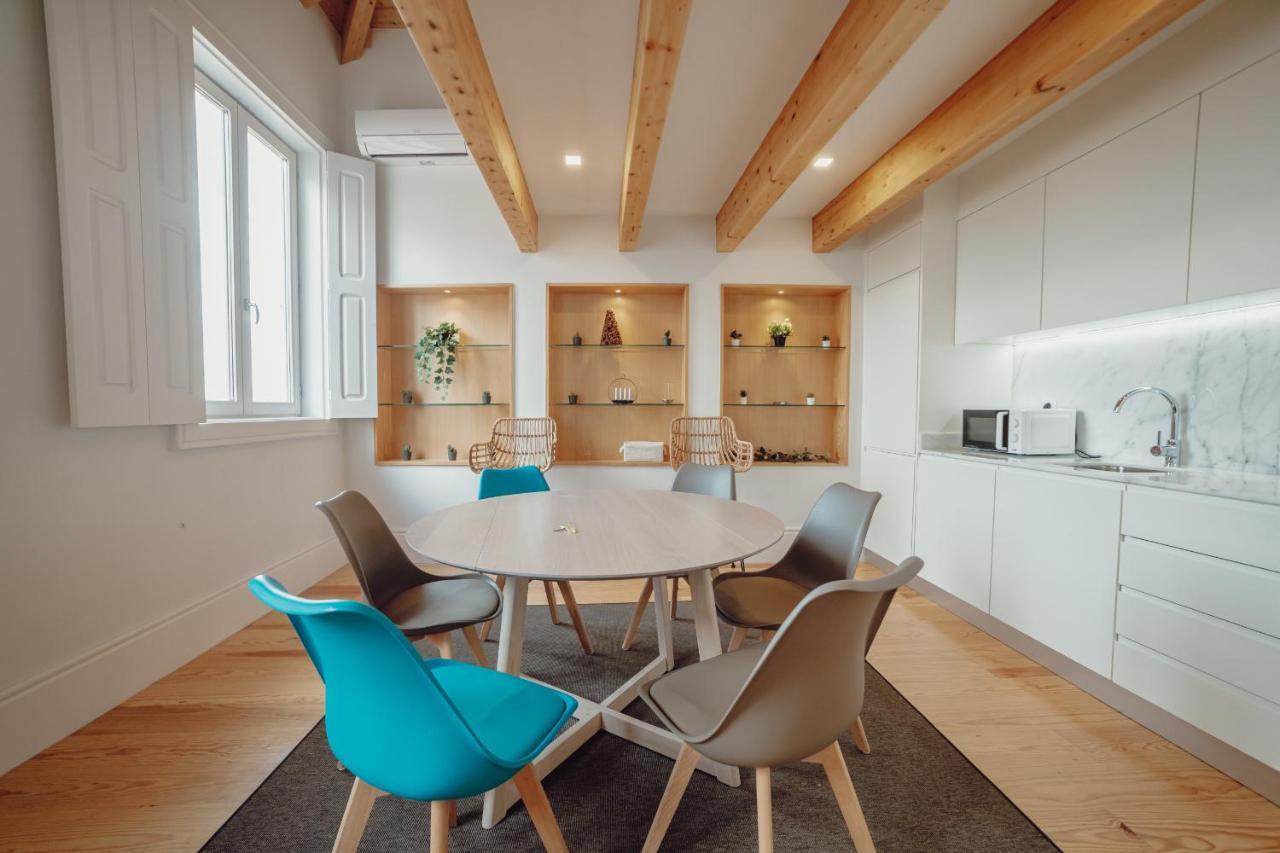 Downtown Clerigos Duplex With River View By Vacationy Porto