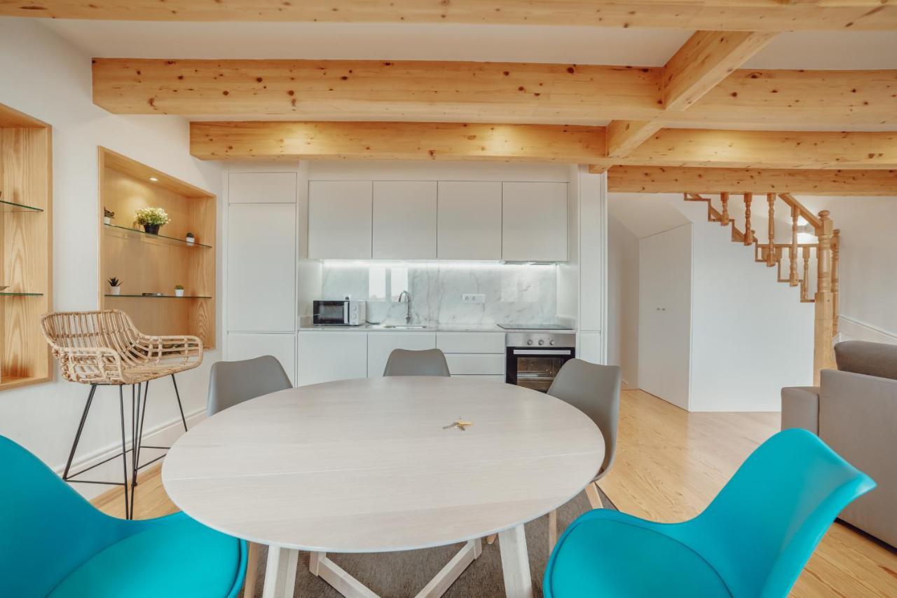 Downtown Clerigos Duplex With River View By Vacationy Apartment Porto