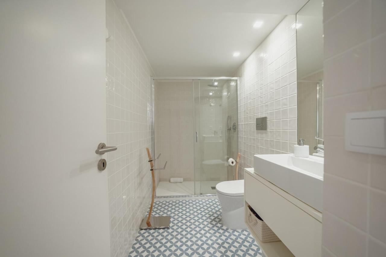 Downtown Clerigos Duplex With River View By Vacationy *