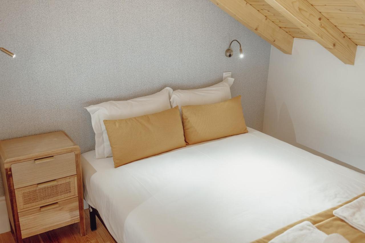 Apartment Downtown Clerigos Duplex With River View By Vacationy Porto