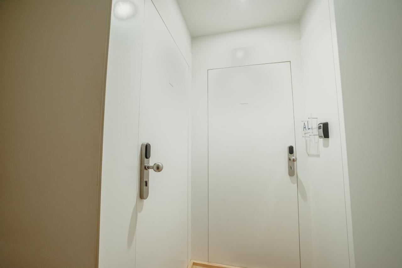 Apartment Downtown Clerigos Duplex With River View By Vacationy Porto